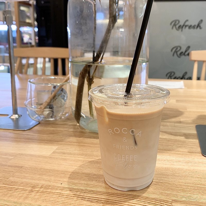 カフェラテ(ROCCA&FRIENDS COFFEE FLOW)
