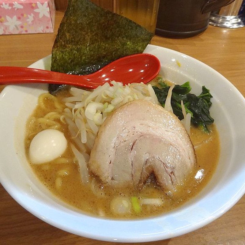 伝承の白味噌(とんこつみそラーメン 泉佐野 魂心や)