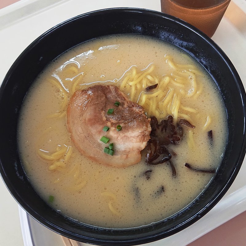 とんこつラーメン(802A TERRACE)