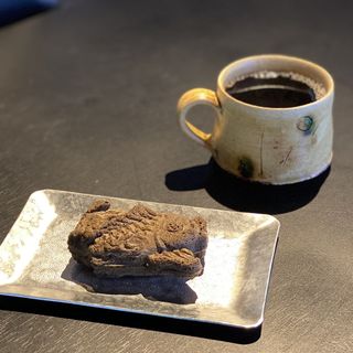 鯉焼き＋コーヒー(カフェ美場)