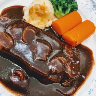 タンシチュー(レストラン香味屋 （カミヤ）)