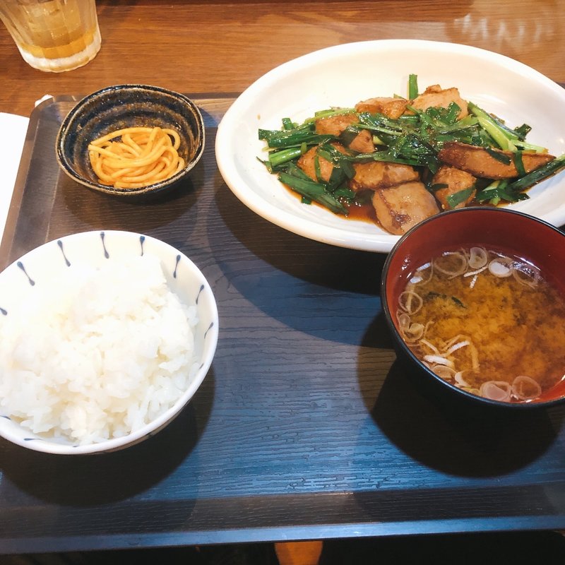 レバニラ(たられば屋)