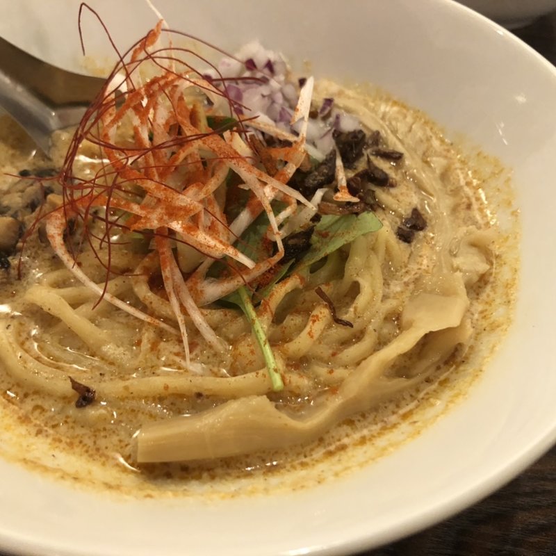 Tom Yum Ramen(Bassanova Ramen)