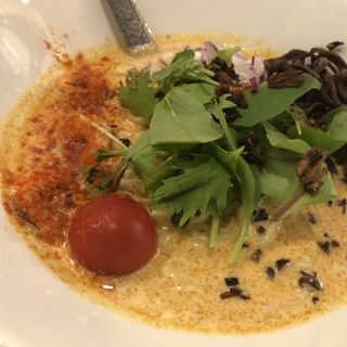 ラクサソバ(Bassanova Ramen)