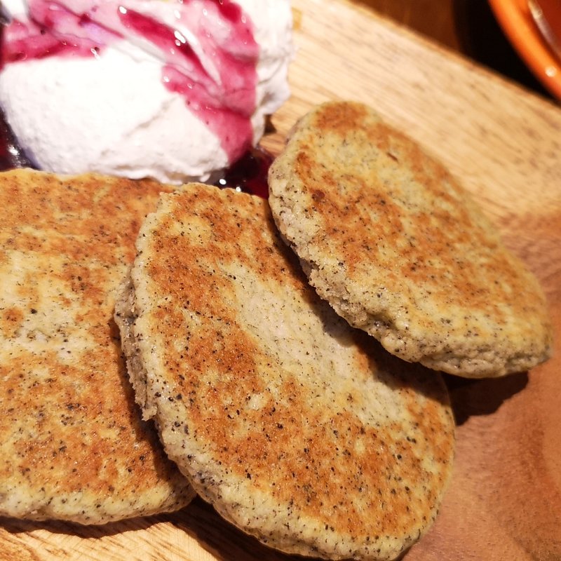 ウェルシュケーキ(Ringo's Saloon)