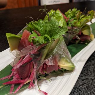 鎌倉野菜と鰻の生春巻き(満月いぶき)
