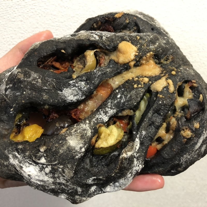 フーガスノアール(ル・シュプレーム 栄生本店)