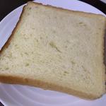 セモリナ小麦のお日様食パン(パティシエ エス コヤマ)