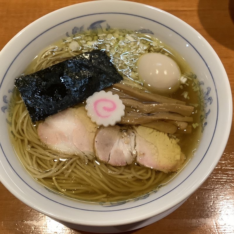 淡口(うすくち)ラーメン　煮卵入り(きく屋 )