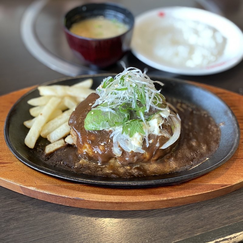 アボガドハンバーグ(肉の万世 柏店)