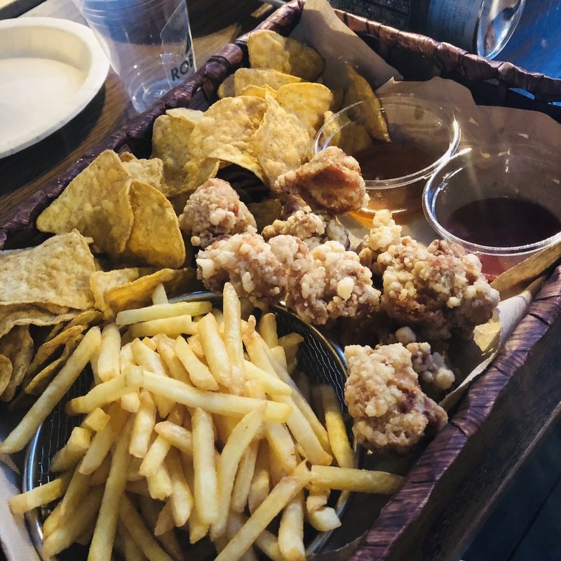 (天王寺 肉炉端 ロバート )