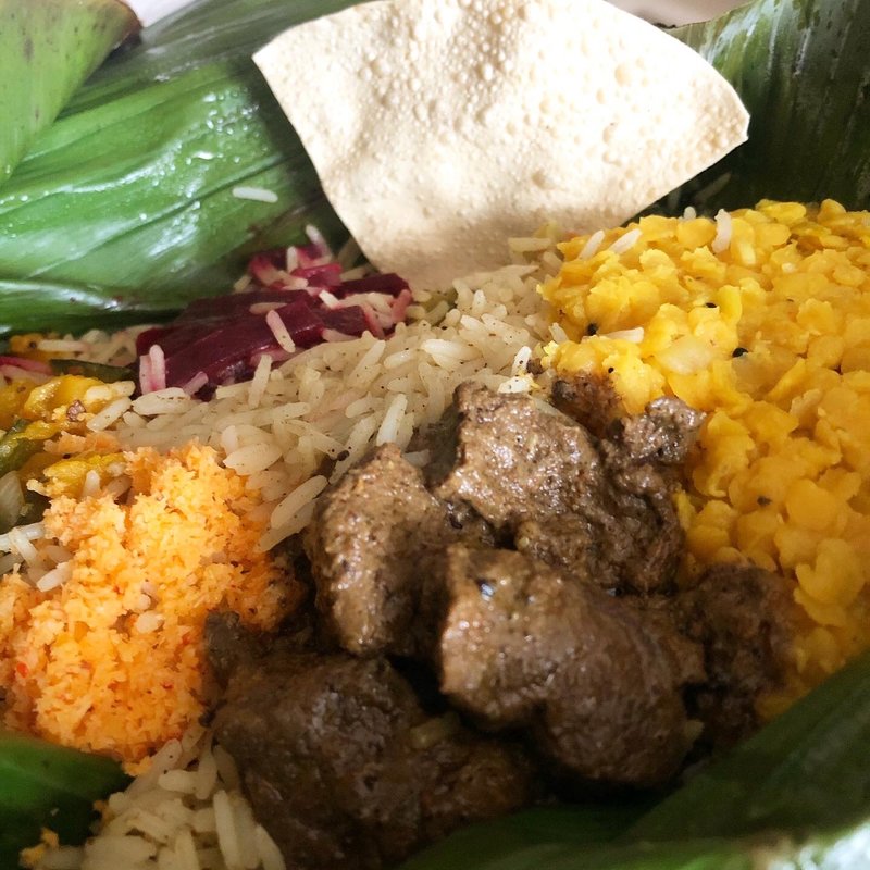 スリランカカレー(マトン)(バダピリラ)