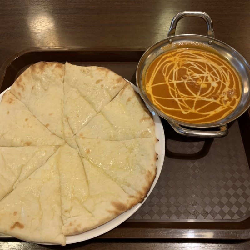 チーズナン バターチキンカレーセット(家帝 イエティ 大原店)