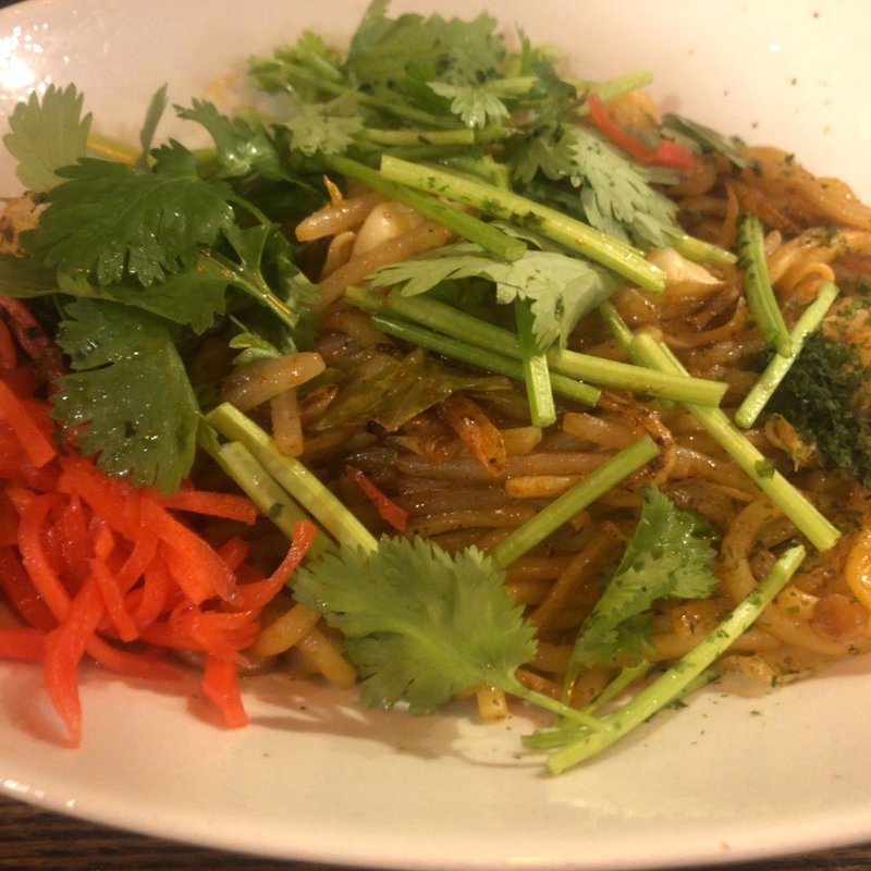 橙(鉄板やきそば・酒場 しぶやき居酒屋 渋谷)