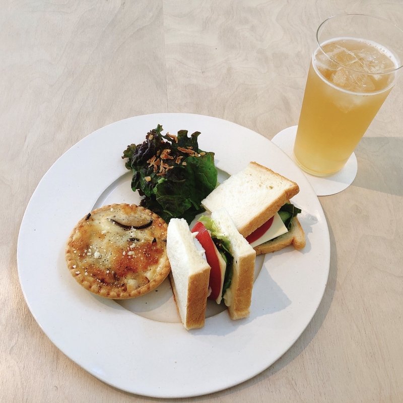 キッシュ&サンドイッチセット(Sabita)