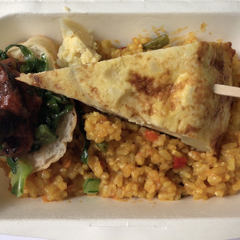 パエリアBento box(Bar&Tapas Celona)