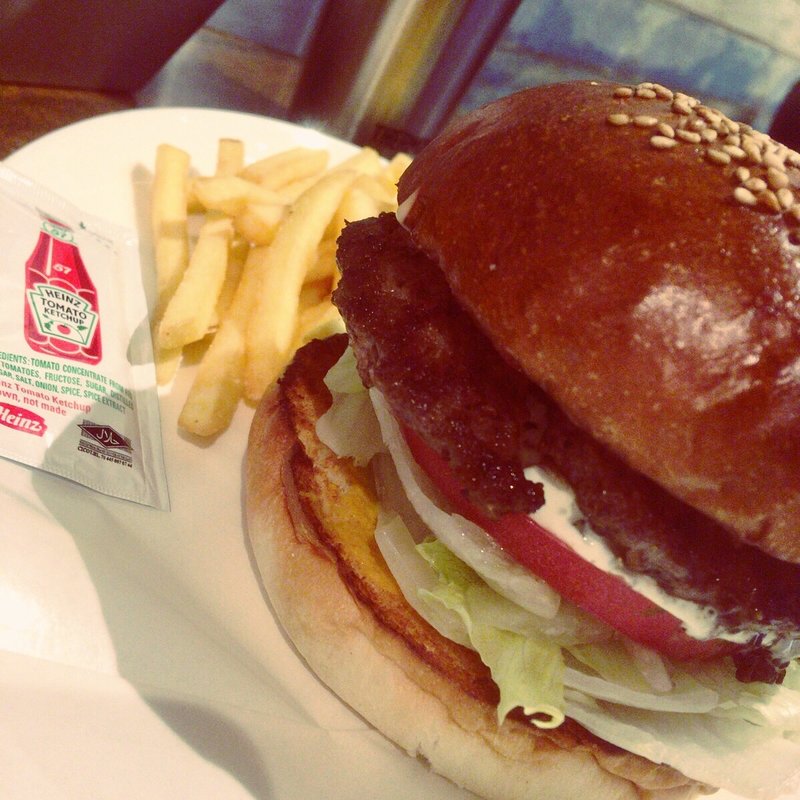ハンバーガー(Authentic)