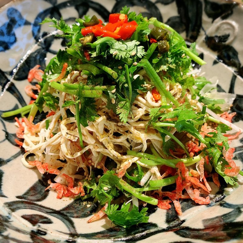 老虎菜（ラオフーツァイ）(CHINESE DINING方哉)