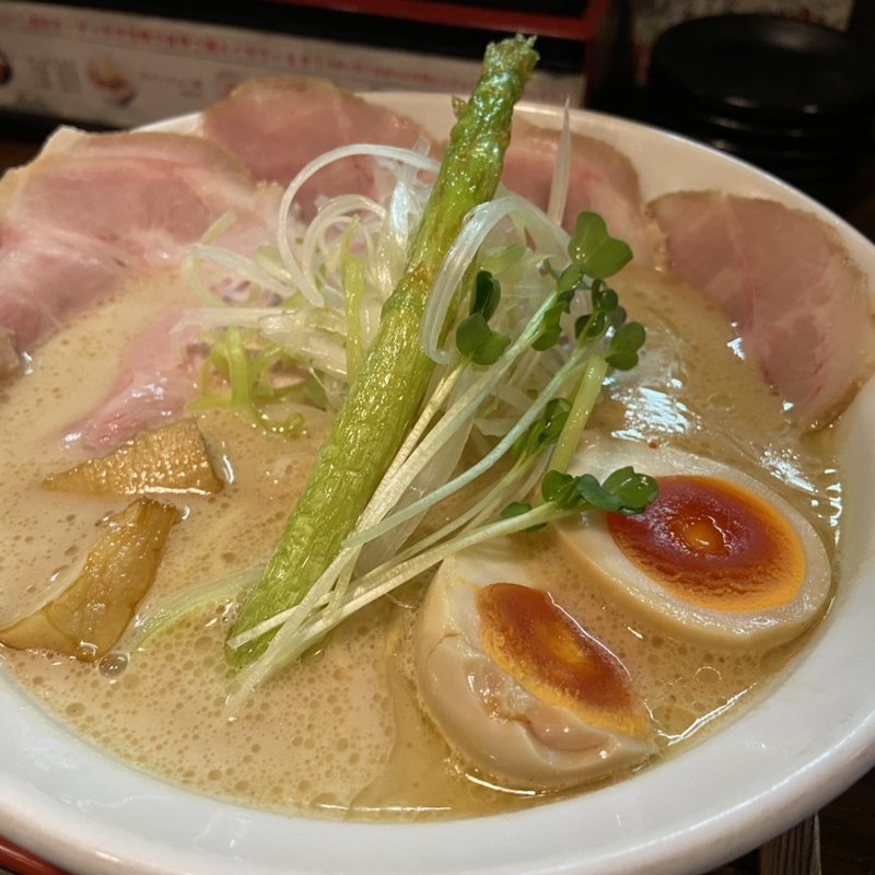 鶏極濃(麺69 チキンヒーロー （メンロック チキンヒーロー）)