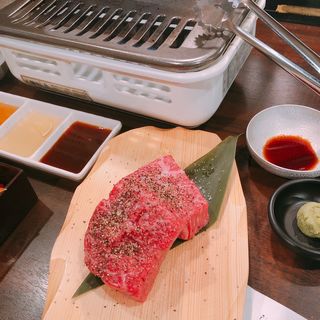 (肉屋 弘商店 )