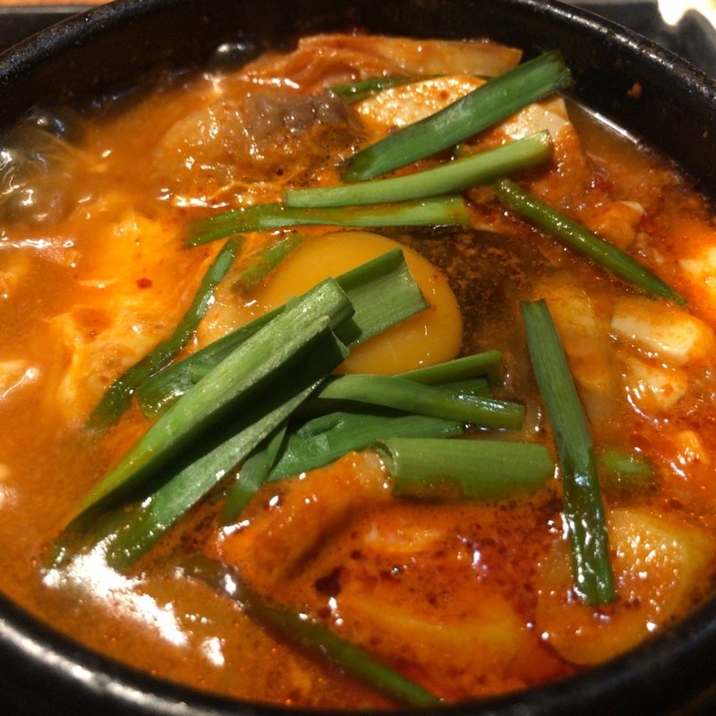 牛すじスンドゥブチゲ定食(土古里 八重洲店)