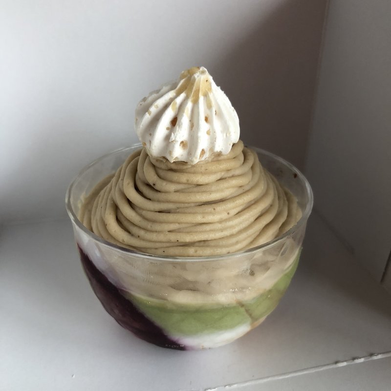 和栗のモンブラン(マルメゾン)