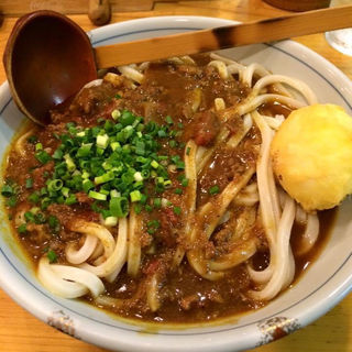 スパイシーカレーうどん(硯家 本店)