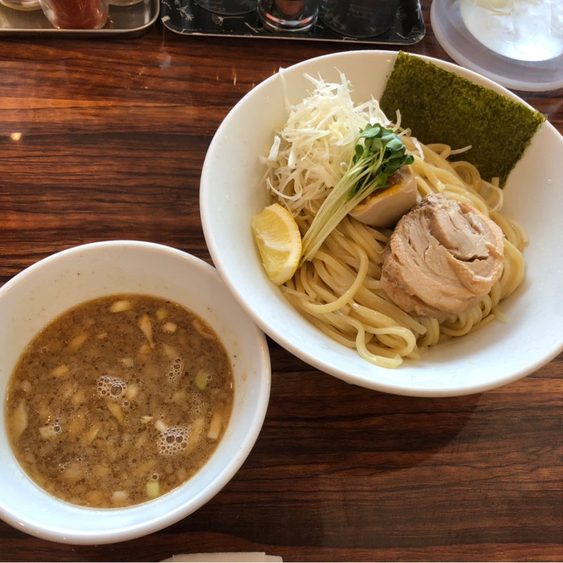 魚介鶏豚骨つけ麺(吉み乃製麺所 なんばラーメン一座店)