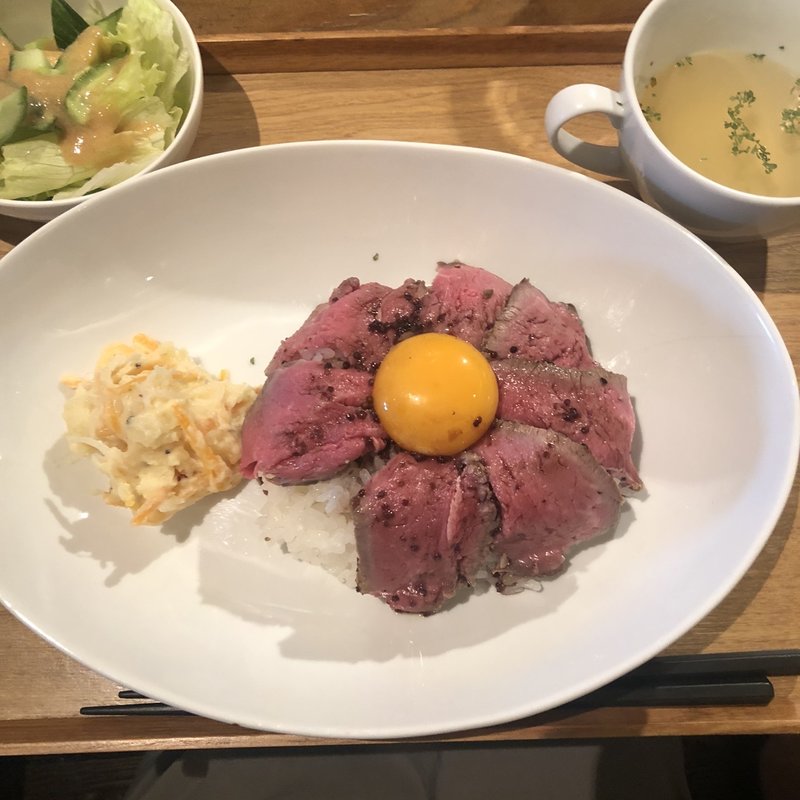 ローストビーフ(RUMCRA.)