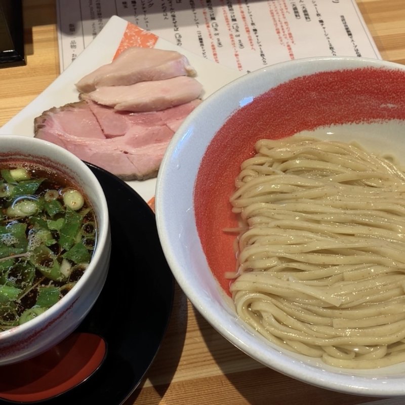 昆布水の醤油つけ麺(麺や 凛)