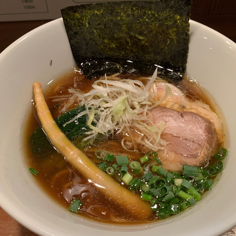 鶏油　醤油ラーメン(海居人)