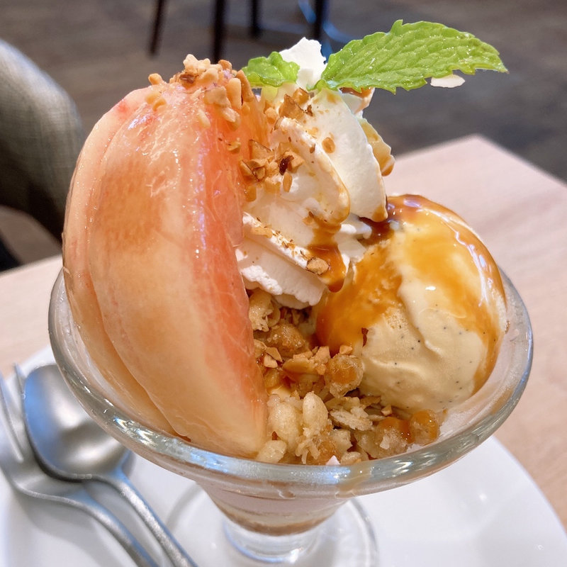 桃のチョコミニパルフェ(デニーズ 西葛西店 （Denny's）)