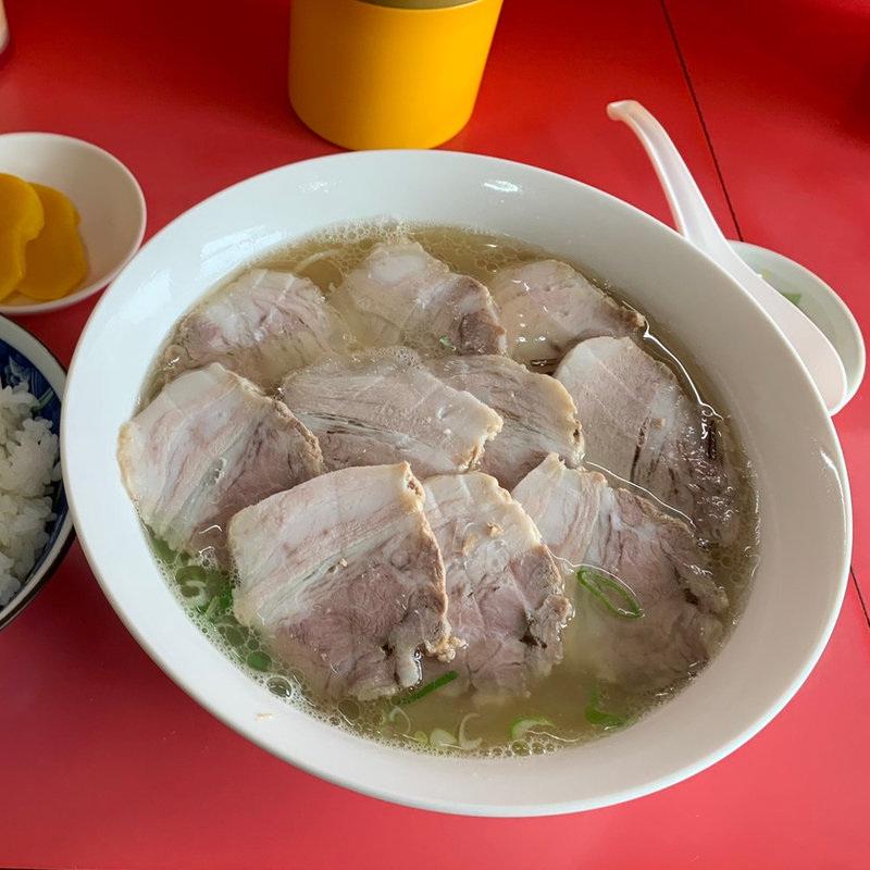 チャーシュー麺(こむらさき )