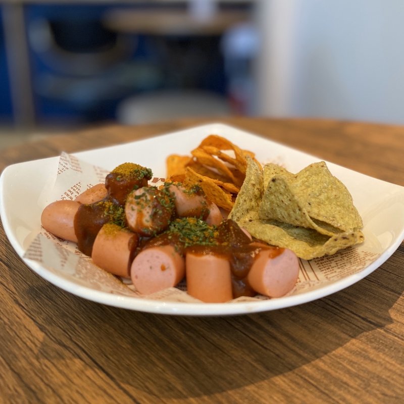 カリーヴルスト(BRUN)