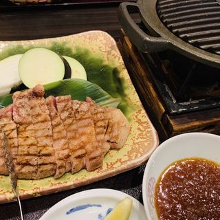 うめ豚鉄板焼き定食(かごの屋 塚口店 )