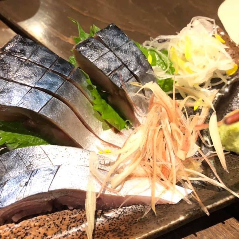 メガとろさばの造り(とろさば料理専門店 SABAR 阪急三番街店)