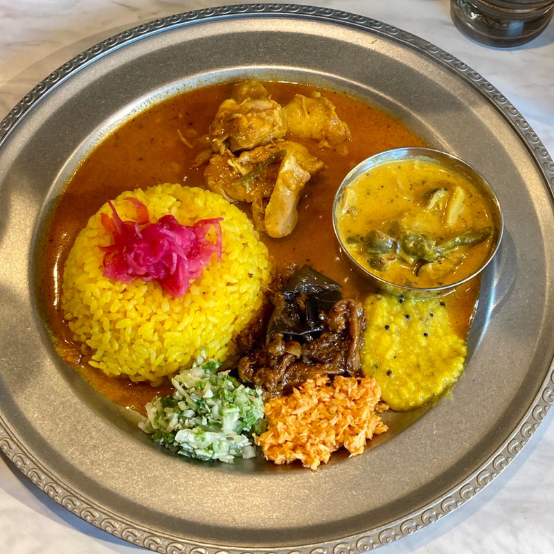 カレー2種あいがけセッ(ADDA)