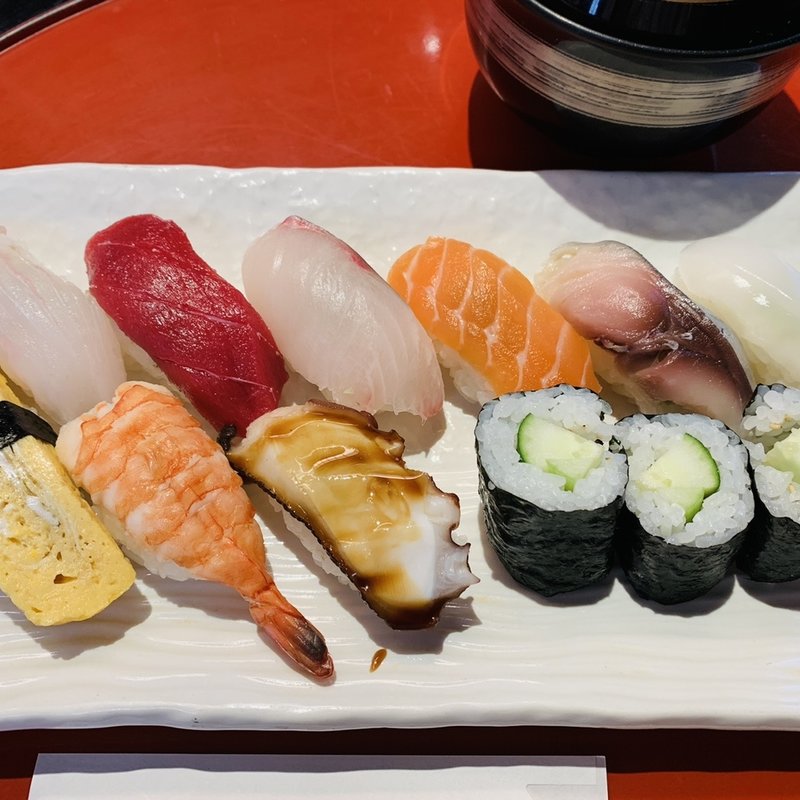 にぎり寿司定食(すなみ)