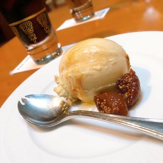 ゴルゴンゾーラチーズケーキ(ロータス)