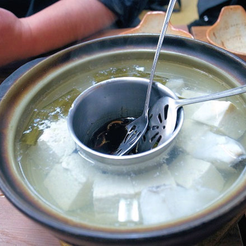 湯豆腐(天平食堂(てんぺいしょくどう))