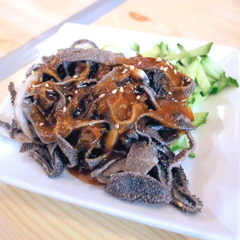 センマイ刺し(韓国居酒屋 わらぶきや)