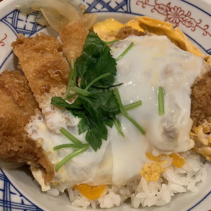 カツ丼(とんかつ まるや 竹橋店)