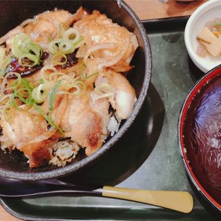 ファグラ＆チキンステーキ丼　ランチ(ココス)