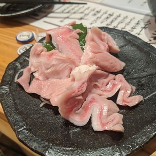 ガツ刺し(せんべろスタンド　呑りすけ)