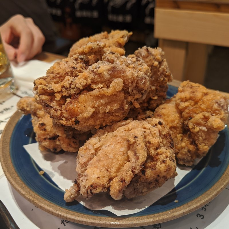 唐揚げ(せんべろスタンド　呑りすけ)