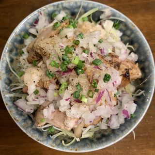 背脂チャーシュー丼(貝節麺raik)