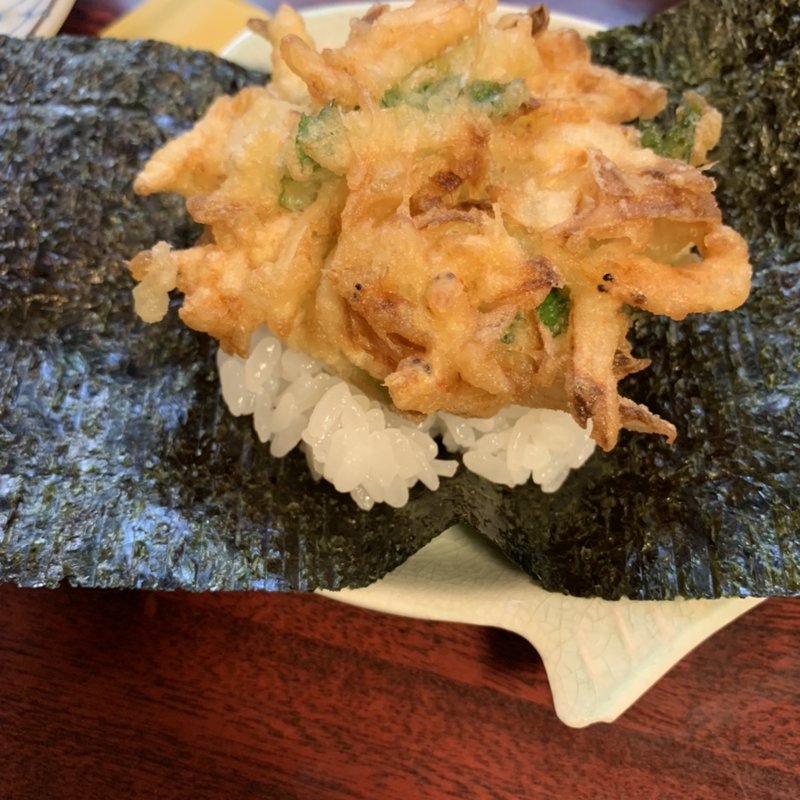 かき揚げ手巻き(十三 すし屋台 （すしやたい）)