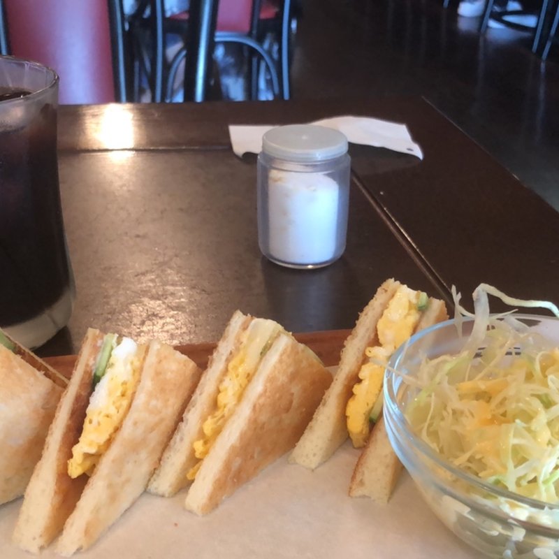 ホットサンドモーニング(フリージア)