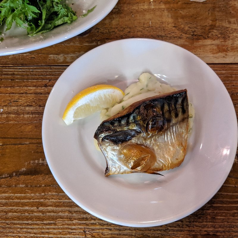 塩鯖とマッシュポテト(東灯)