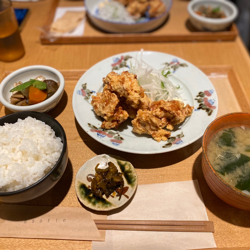唐揚げ定食(お食事処 asatte)